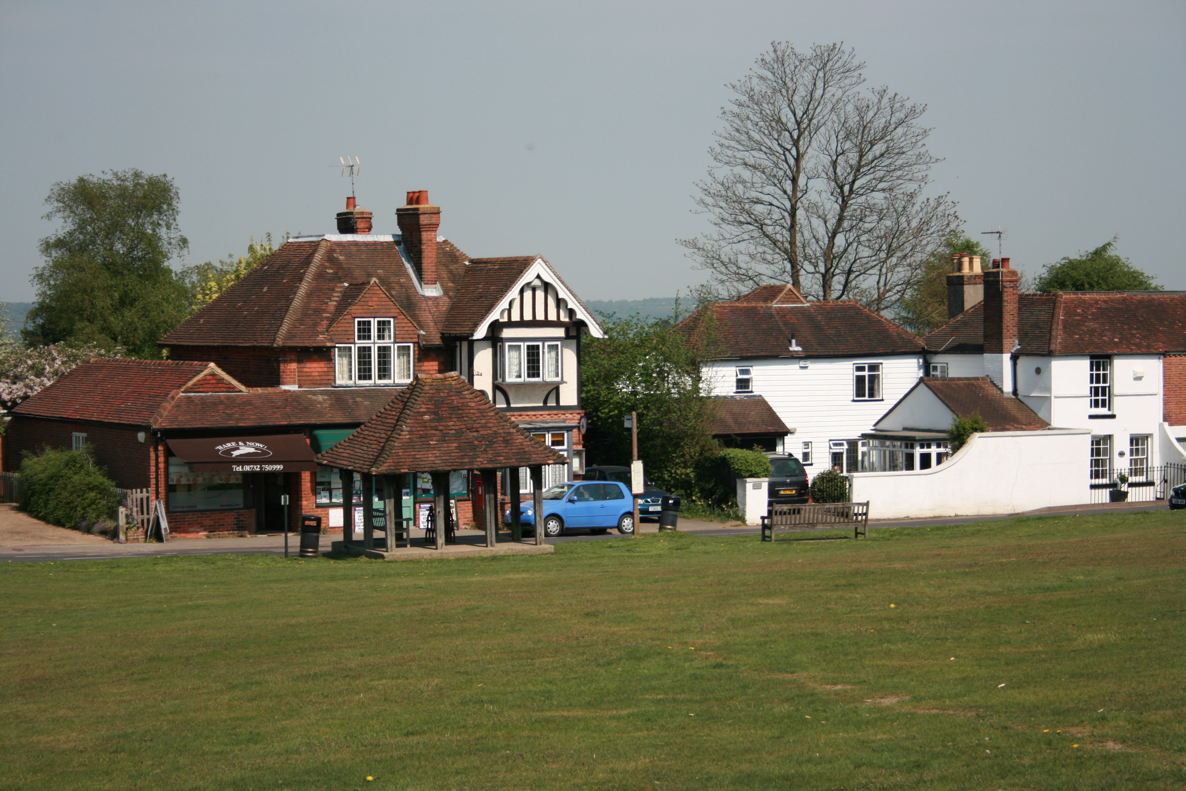 Ide hill village green and shops